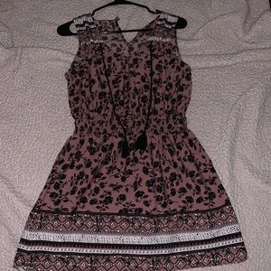 a cute casual girl dress , size medium
